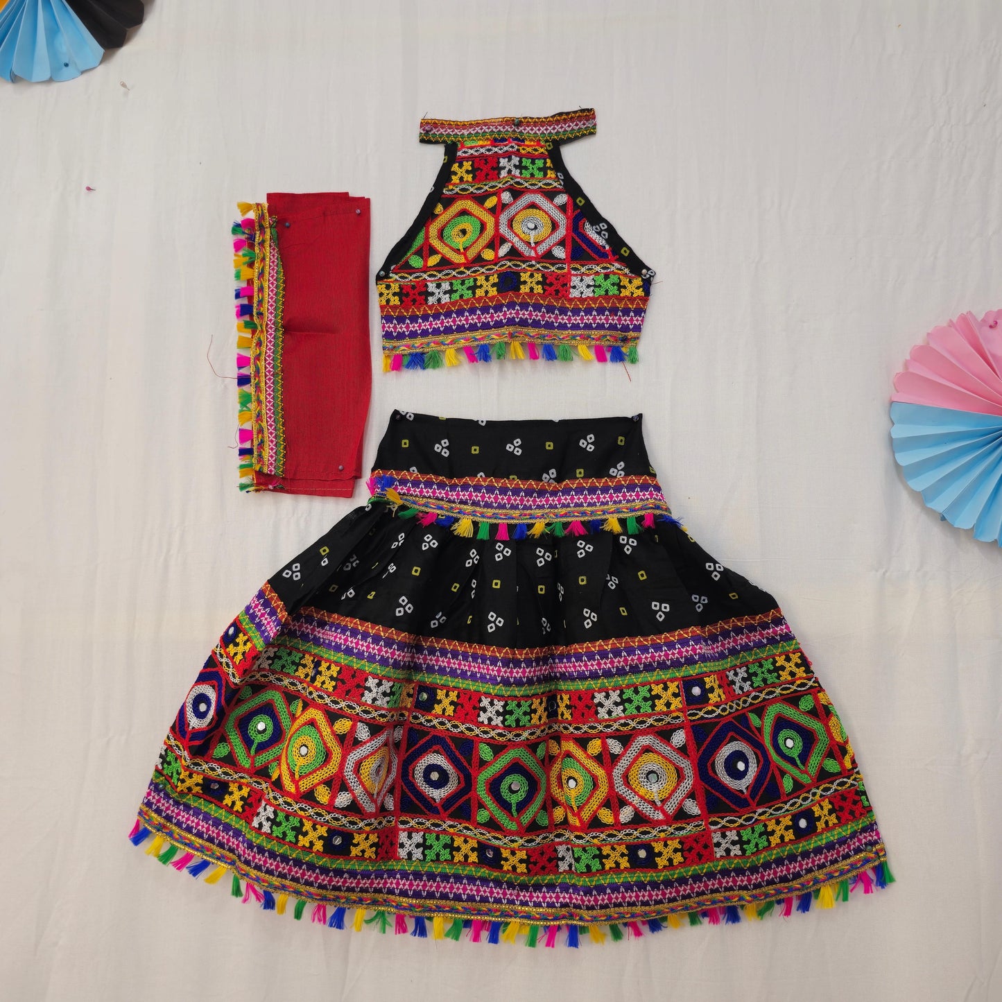 Girls - Sleeveless 3 Dot Bandhani Chaniya Choli