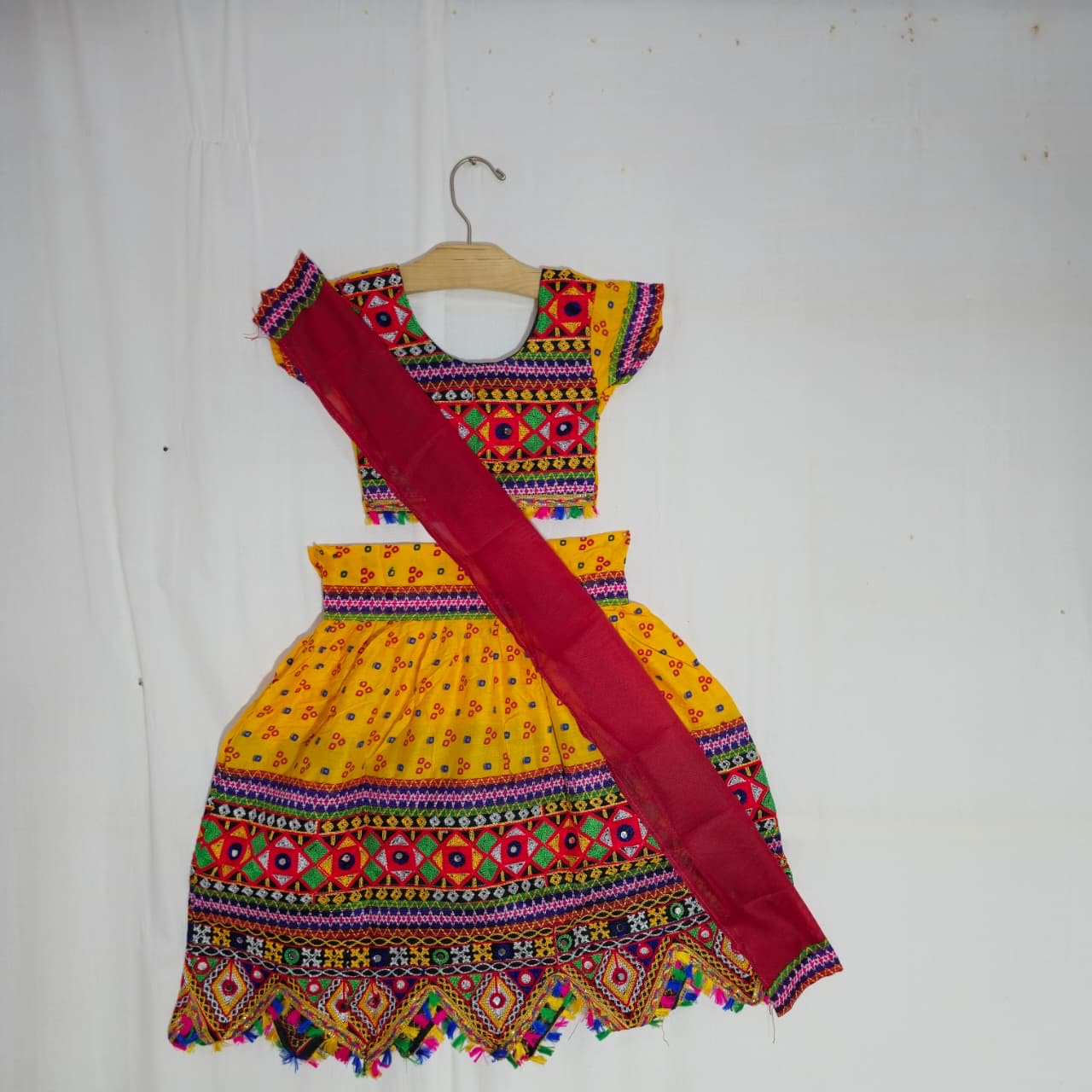 Girls - 3 Dot Bandhani Toran Design Chaniya Choli