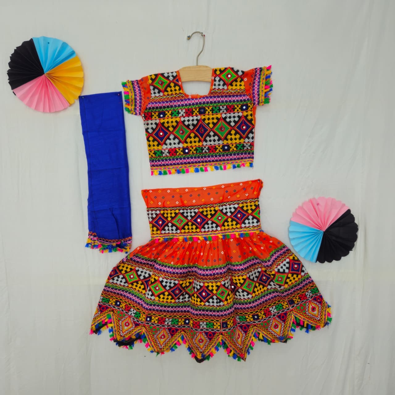 Girls - 1 Dot Bandhani Chaniya Choli