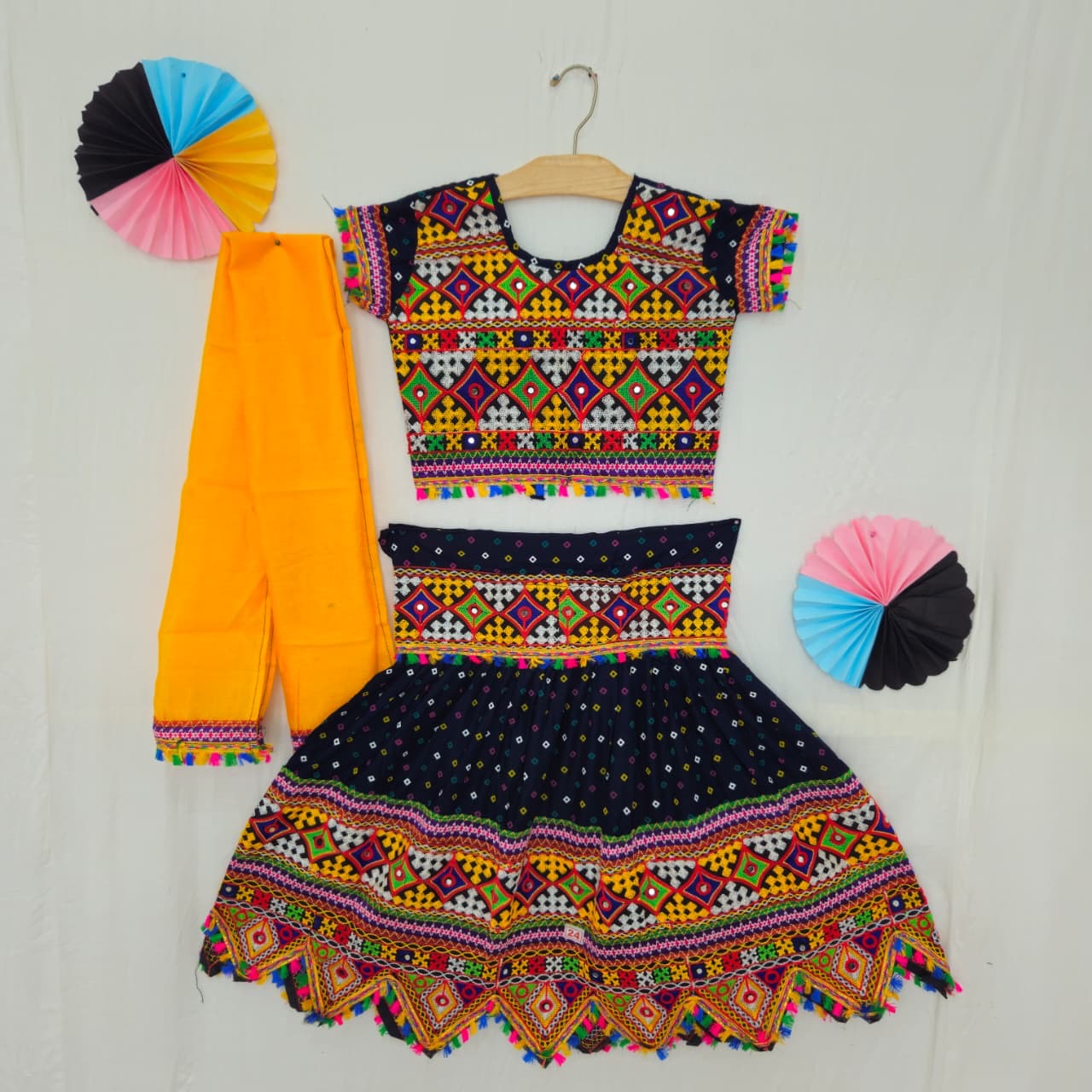 Girls - 1 Dot Bandhani Chaniya Choli