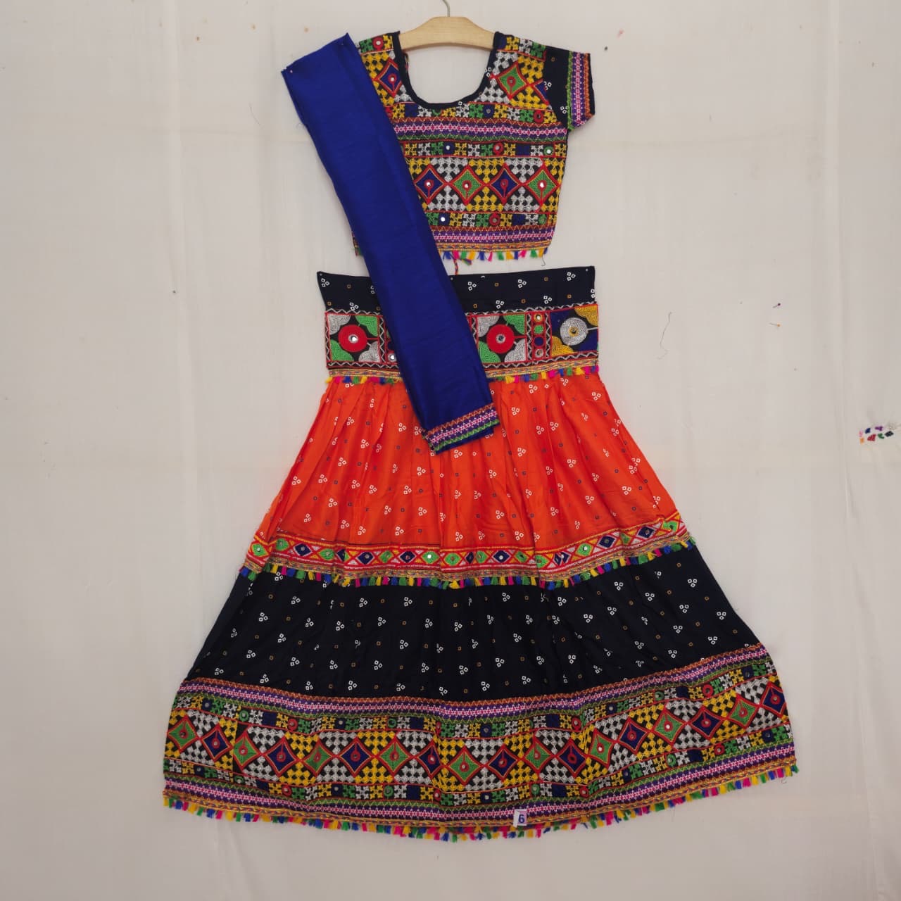 Girls - 3 Dot Bandhani Double Colour Chaniya Choli