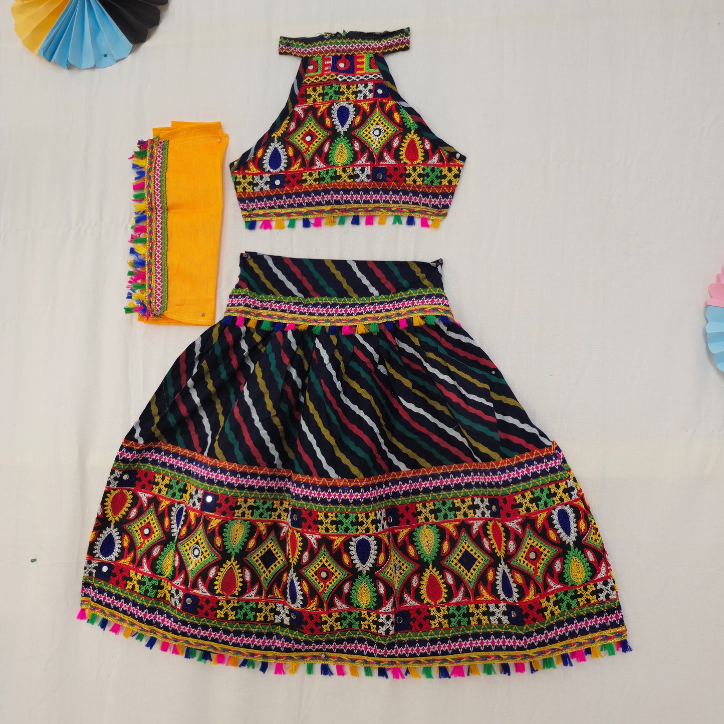 Girls - Sleeveless Leheriya Single Patta Chaniya Choli