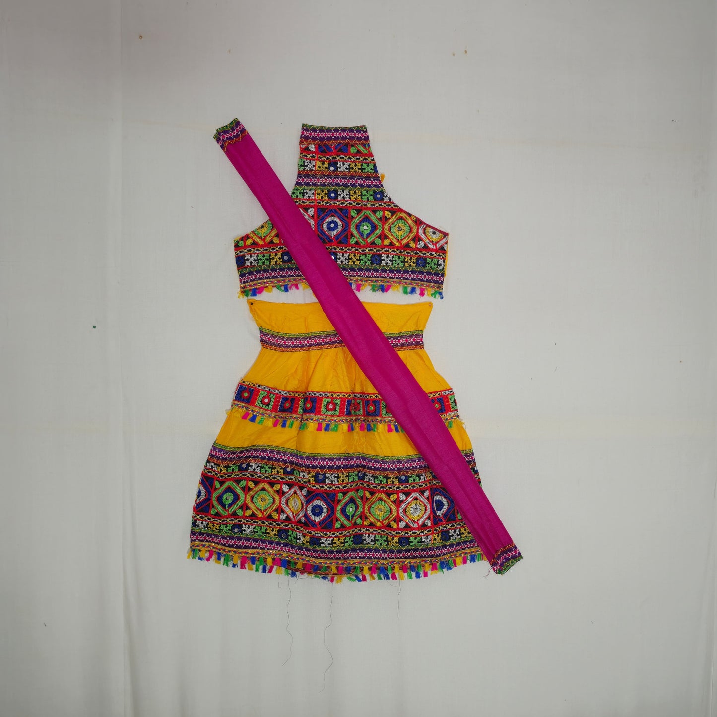 Girls - Sleeveless Center Border 3 Patta Chaniya Choli