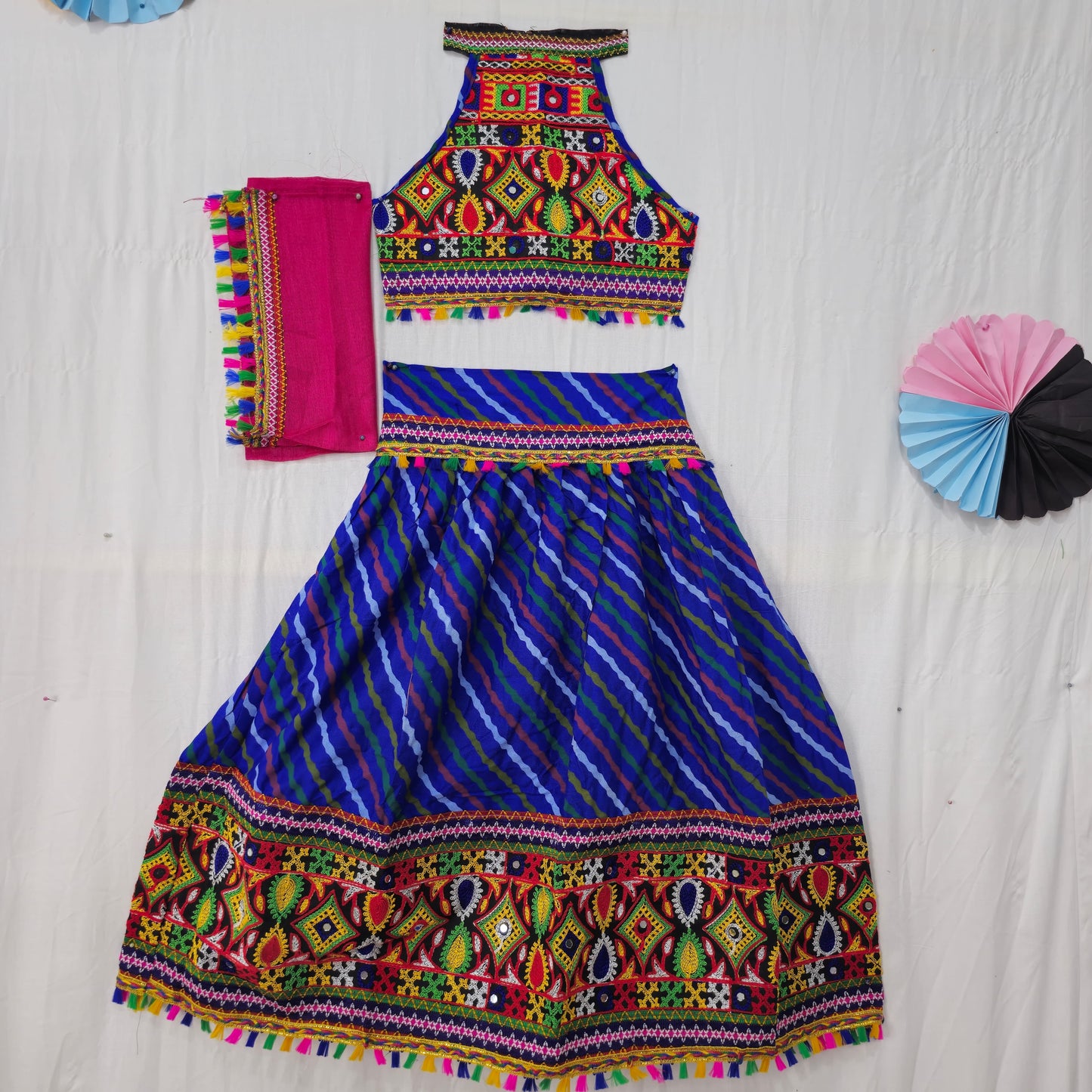 Girls - Sleeveless Leheriya Single Patta Chaniya Choli