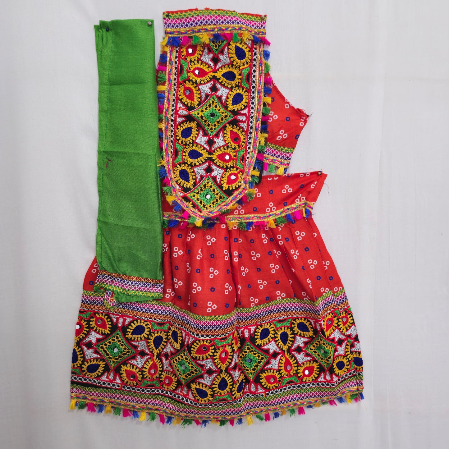Sleeveless Bandhani Darwaja
