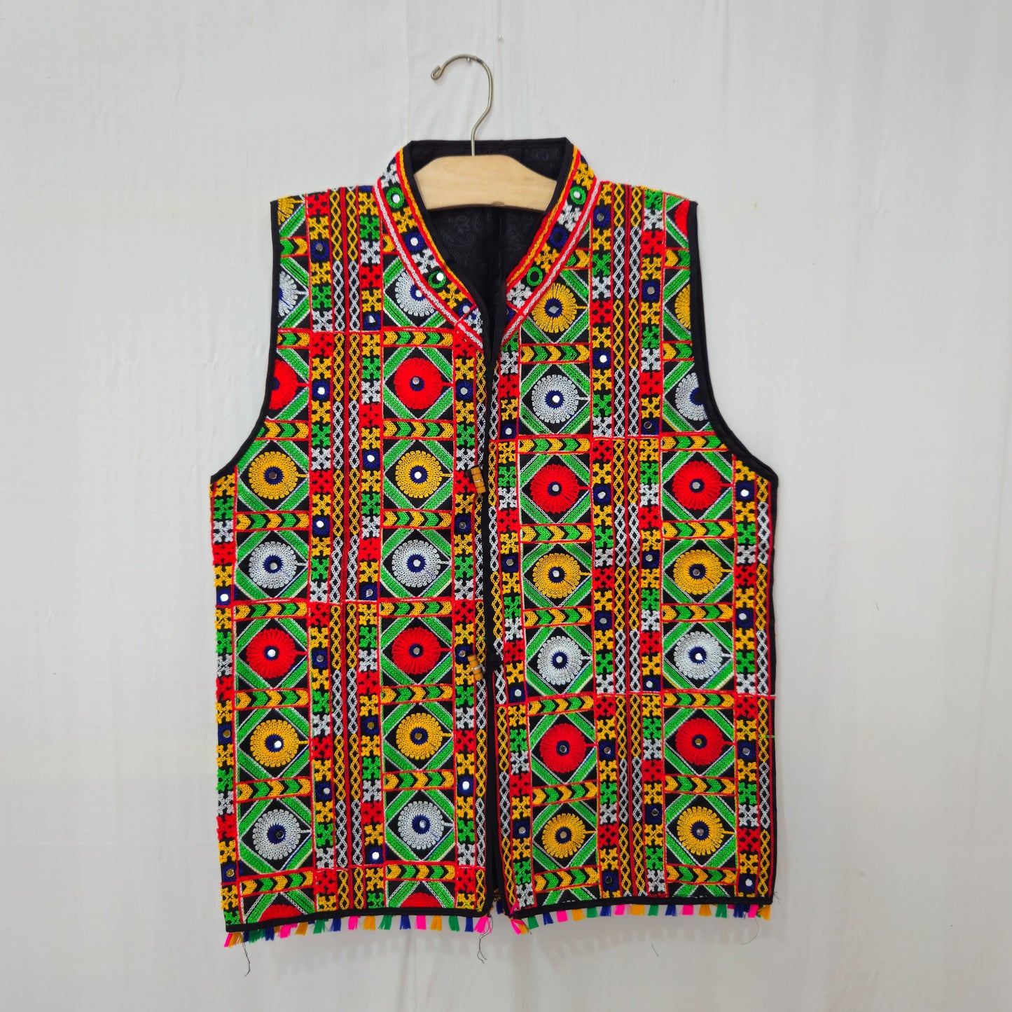 Koti 44 with Apple cut