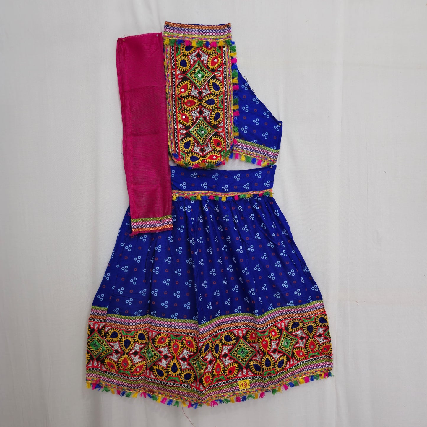 Sleeveless Bandhani Darwaja