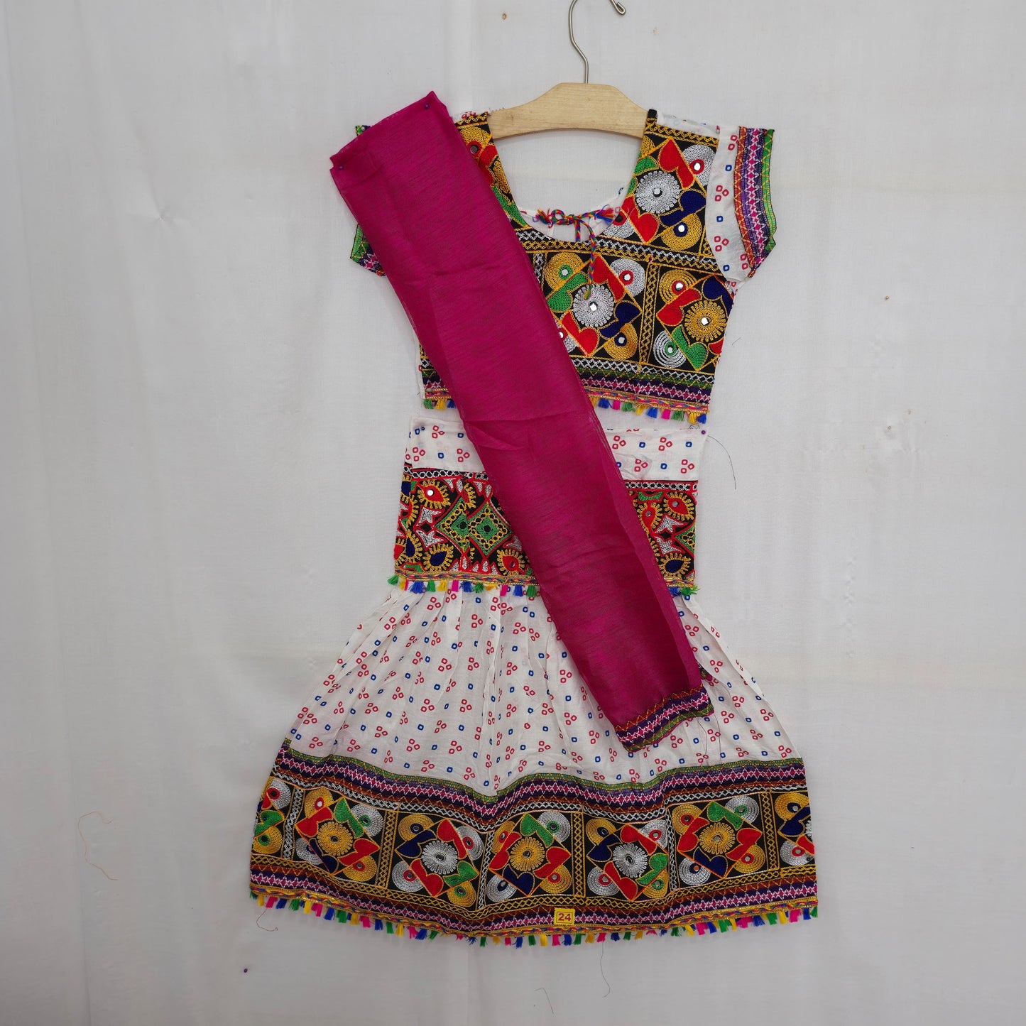 Girls - 3 Dot Bandhani Chaniya Choli