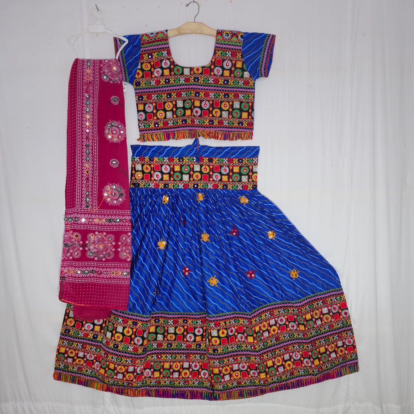 Women - Leheriya with Butta Design Chaniya Choli