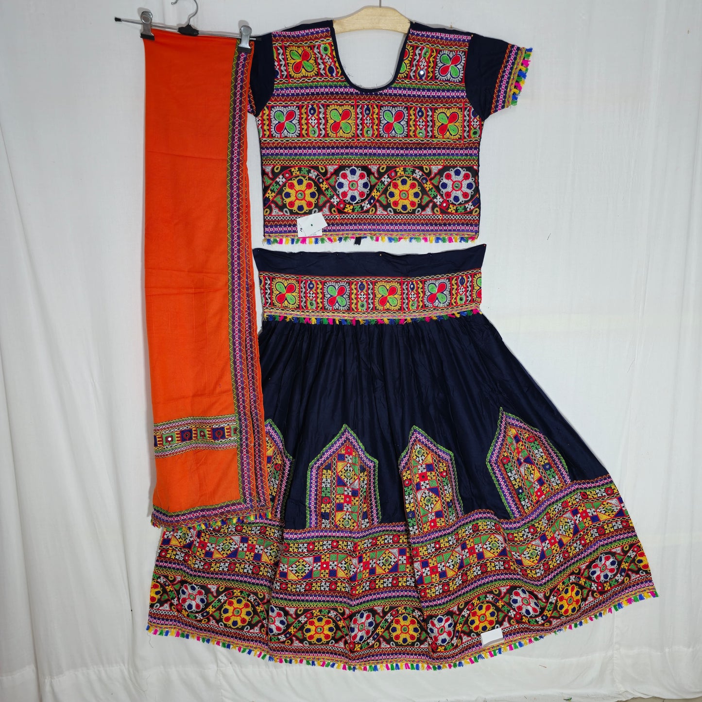 Women - Freesize Plain Darwaja Chaniya Choli