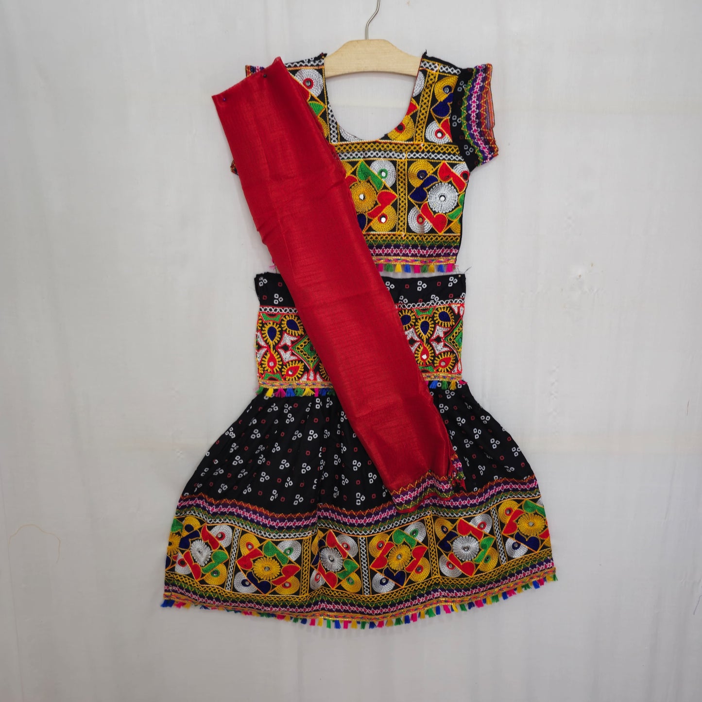 Girls - 3 Dot Bandhani Chaniya Choli