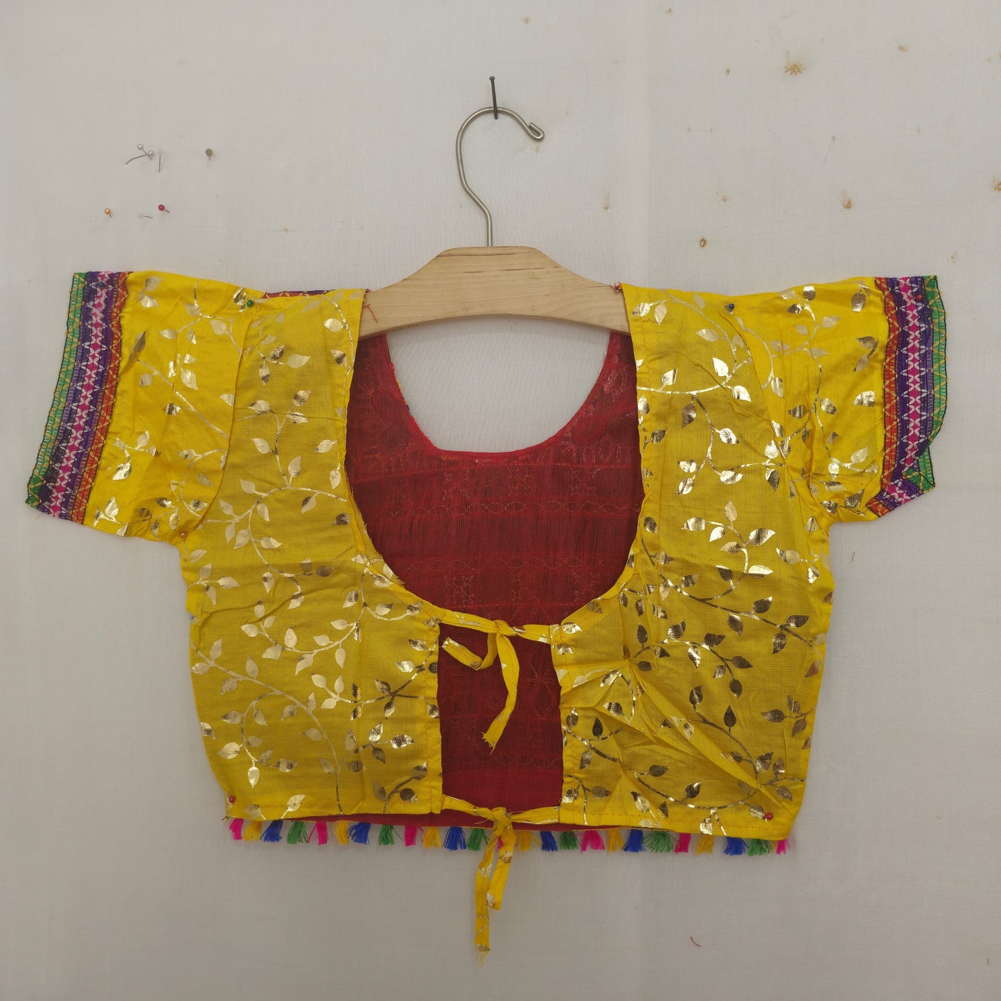 11 - Gold Print
