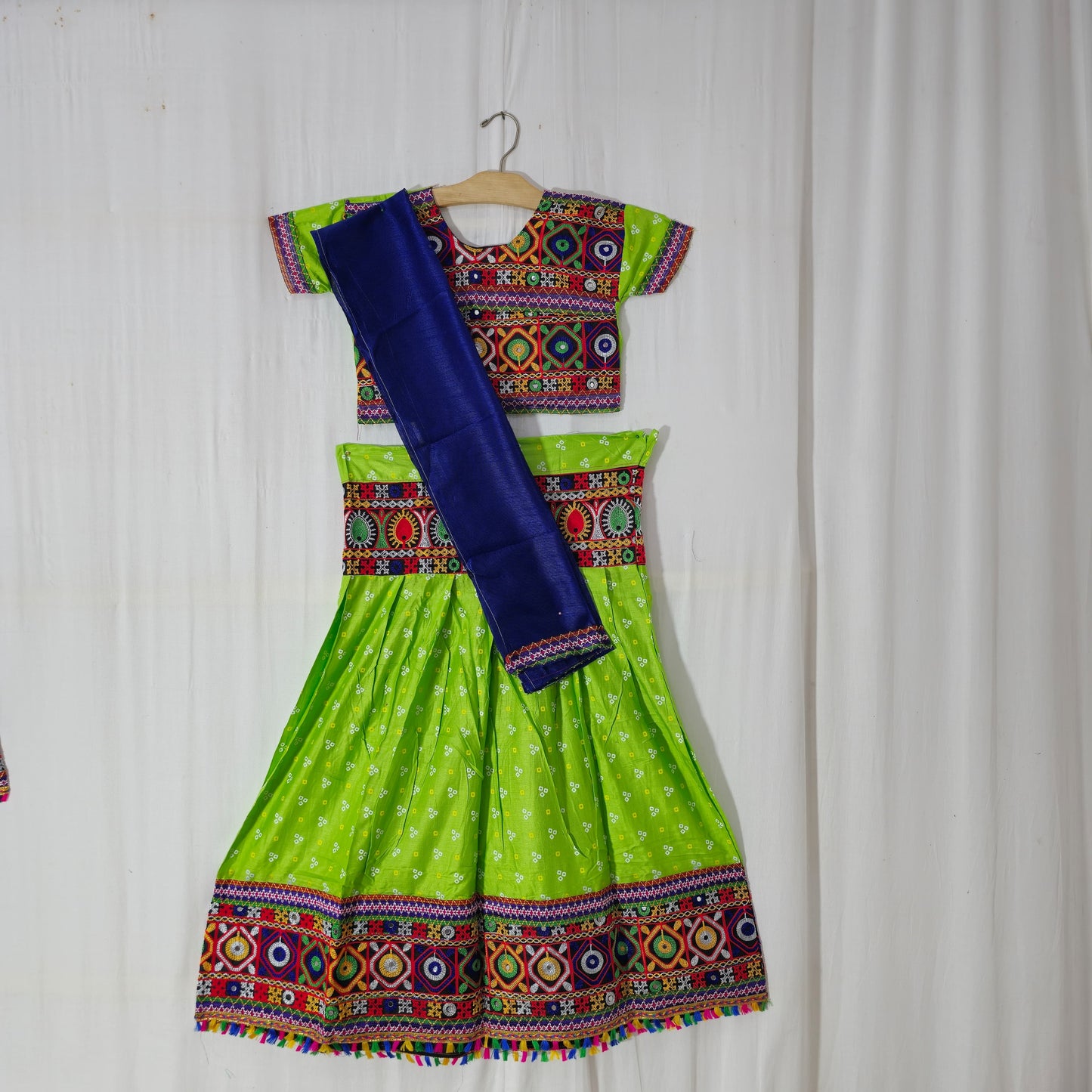 Girls - 3 Dot Bandhani Chaniya Choli