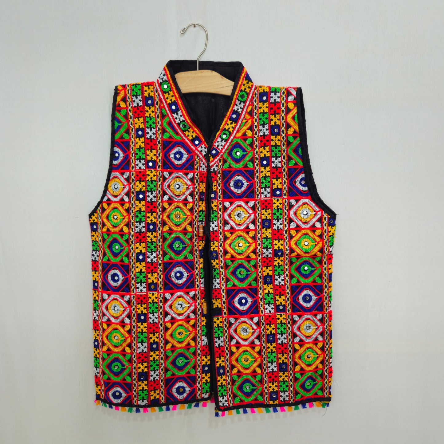 Koti 44 with Apple cut