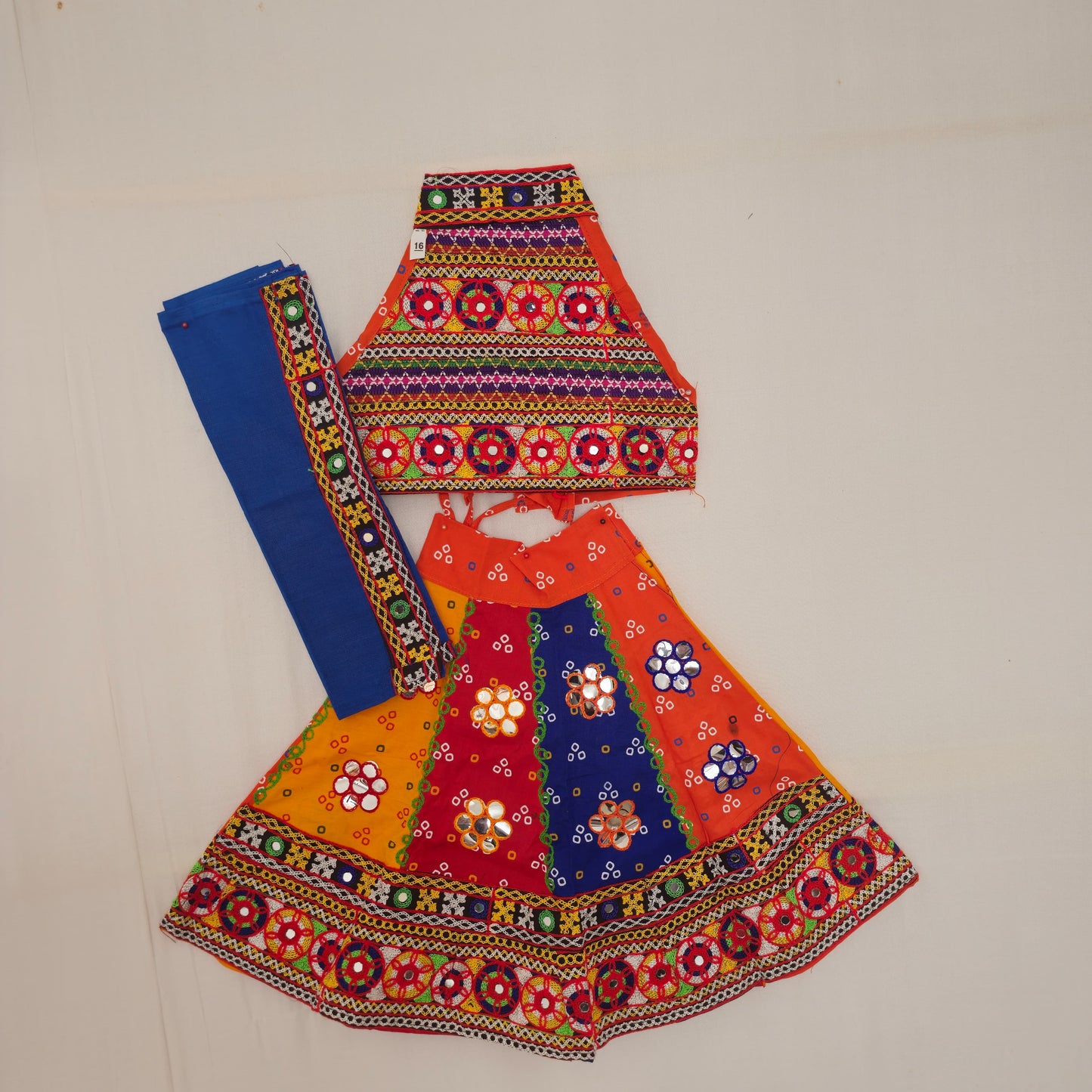 17 - Multicolour Bandhani