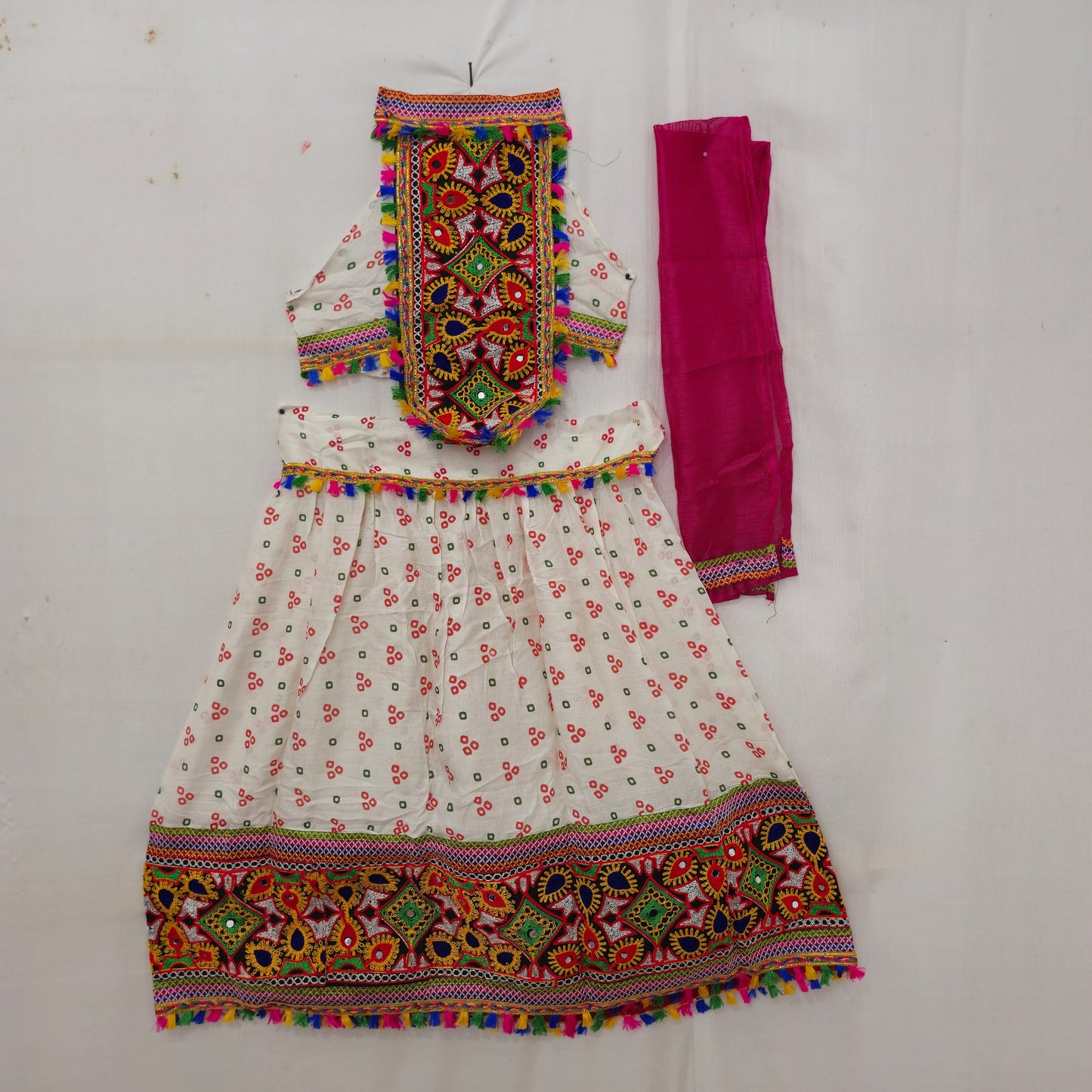 Sleeveless Bandhani Darwaja