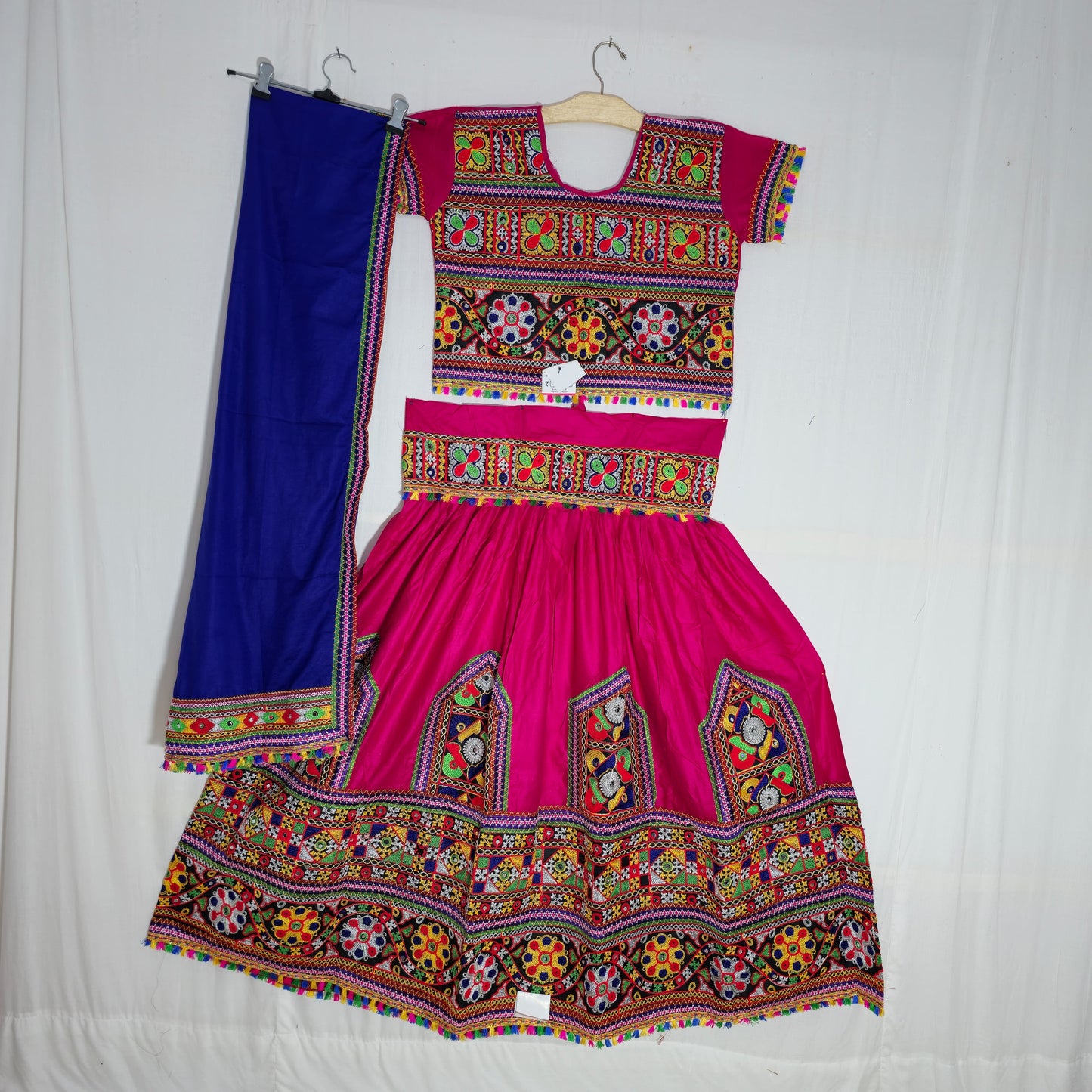 Women - Freesize Plain Darwaja Chaniya Choli
