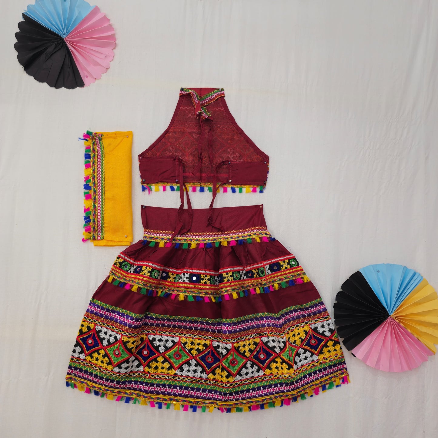 Girls - Sleeveless Center Border 3 Patta Chaniya Choli