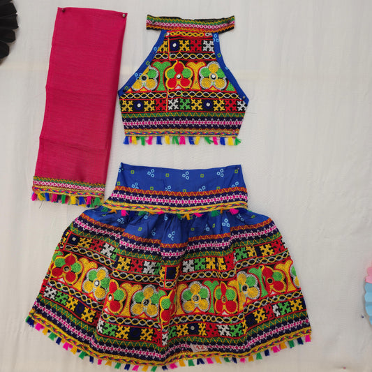 Girls - Sleeveless 3 Dot Bandhani Chaniya Choli