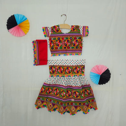 Girls - 1 Dot Bandhani Chaniya Choli