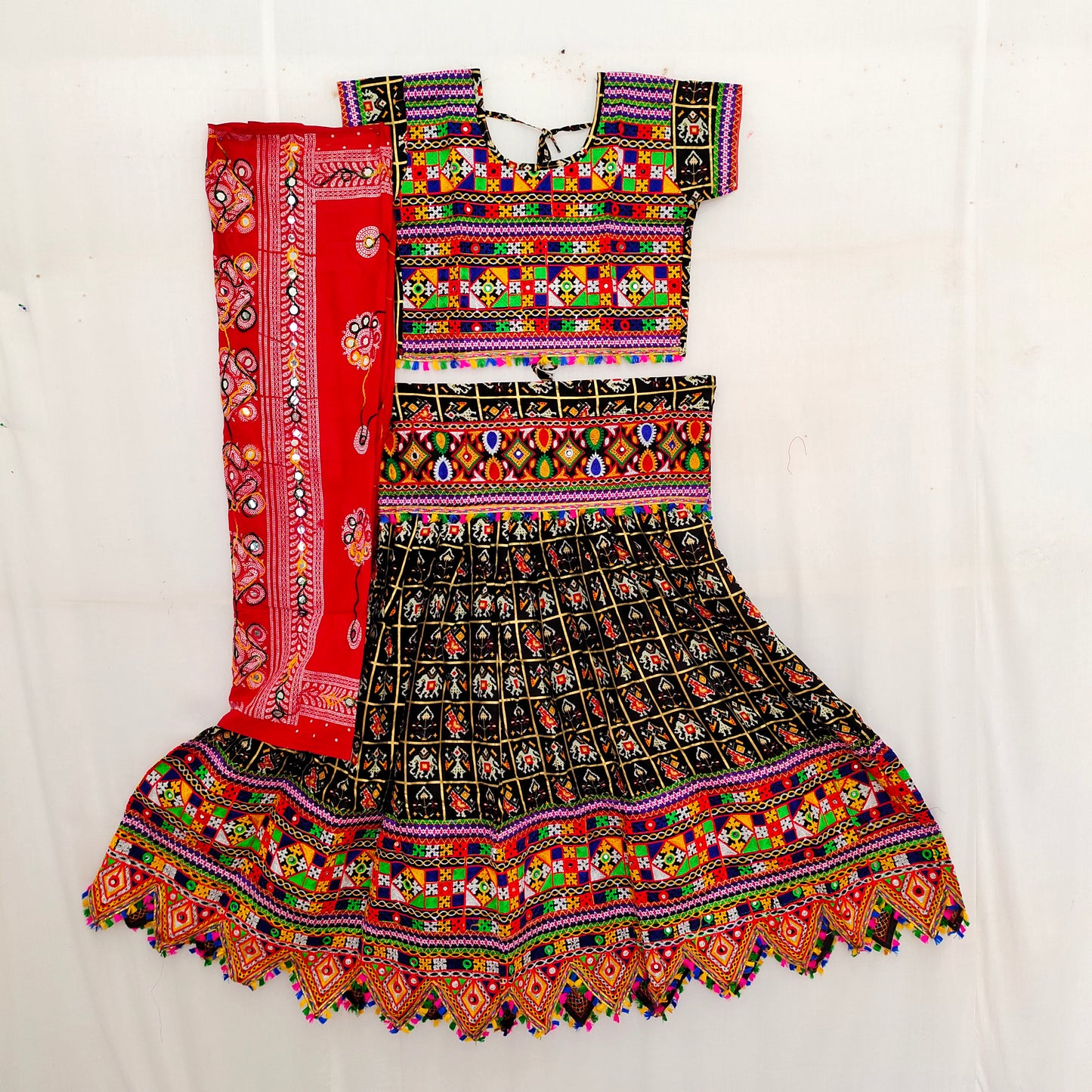 Women - Patola Chaniya Choli
