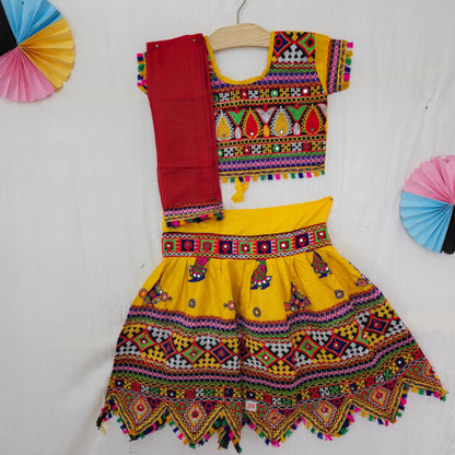 Girls - Dandiya Raas Dingli Design Chaniya Choli