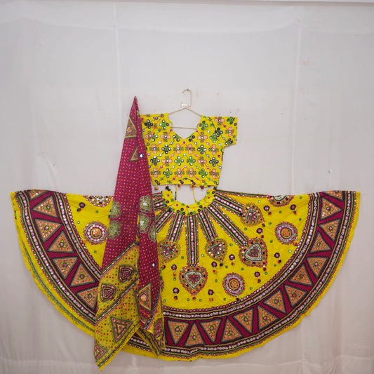 Cotton - 7 Meter Triangle