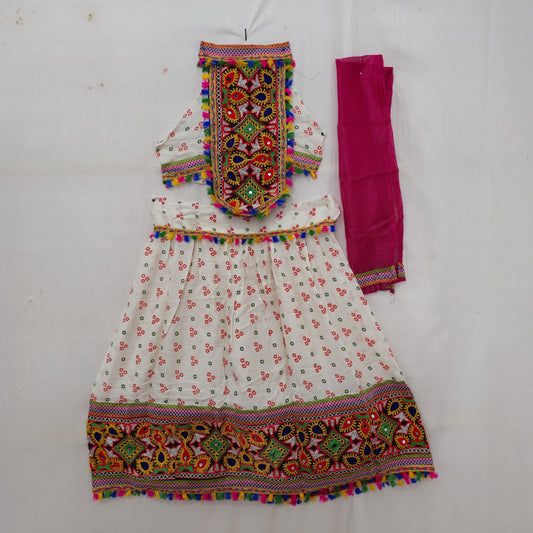 Sleeveless Bandhani Darwaja