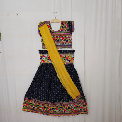 Girls - 3 Dot Bandhani Chaniya Choli