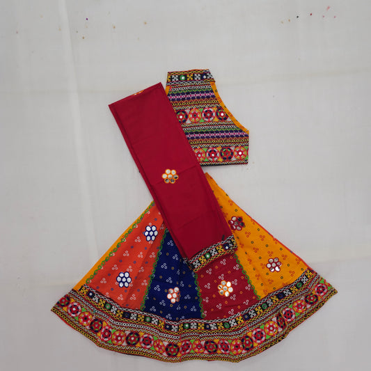 17 - Multicolour Bandhani