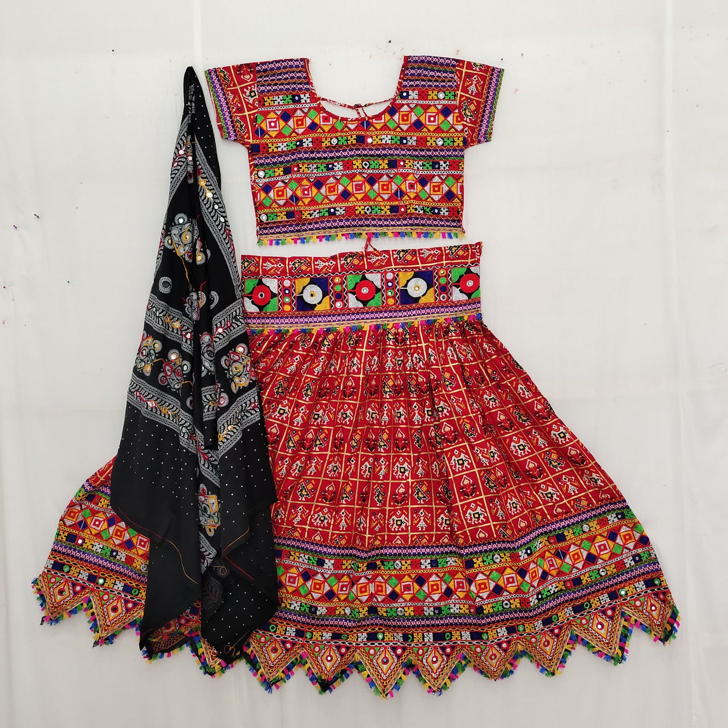 Women - Patola Chaniya Choli