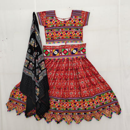 Women - Patola Chaniya Choli