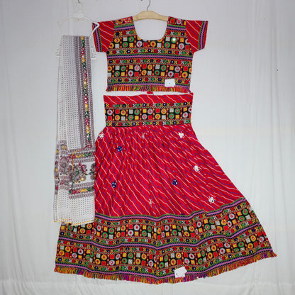 Women - Leheriya with Butta Design Chaniya Choli