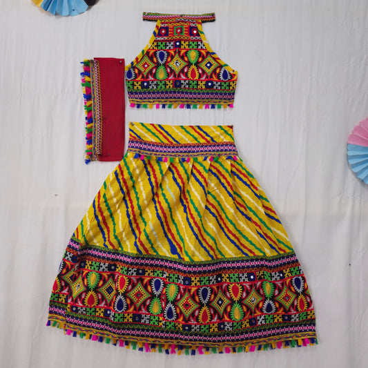 Girls - Sleeveless Leheriya Single Patta Chaniya Choli
