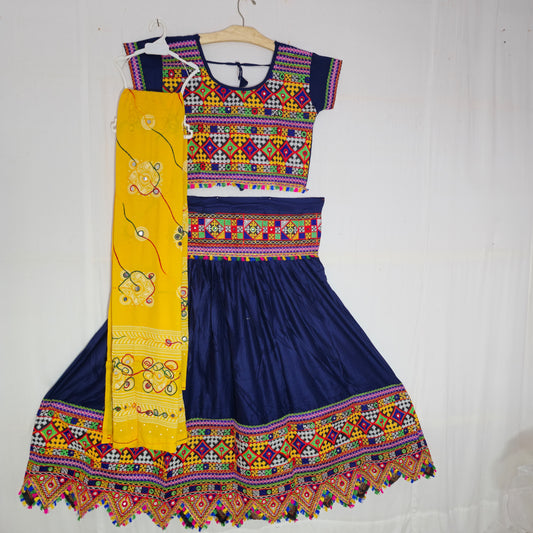Women - Plain Toran Chaniya Choli