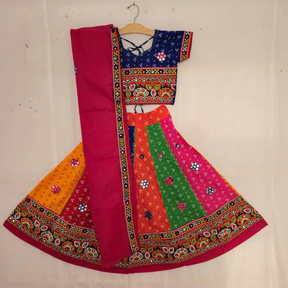 15 - Multicolour Bandhani