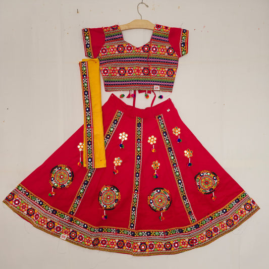 20 - All Over Work With Round Patch With Latkan And 3 Patta