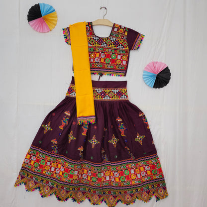 Girls - Dandiya Raas Dingli Design Chaniya Choli